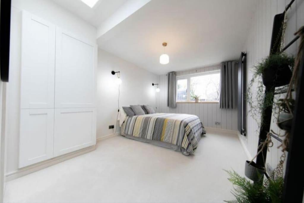 Recently Refurbished Home. Poulton-le-Fylde Kültér fotó